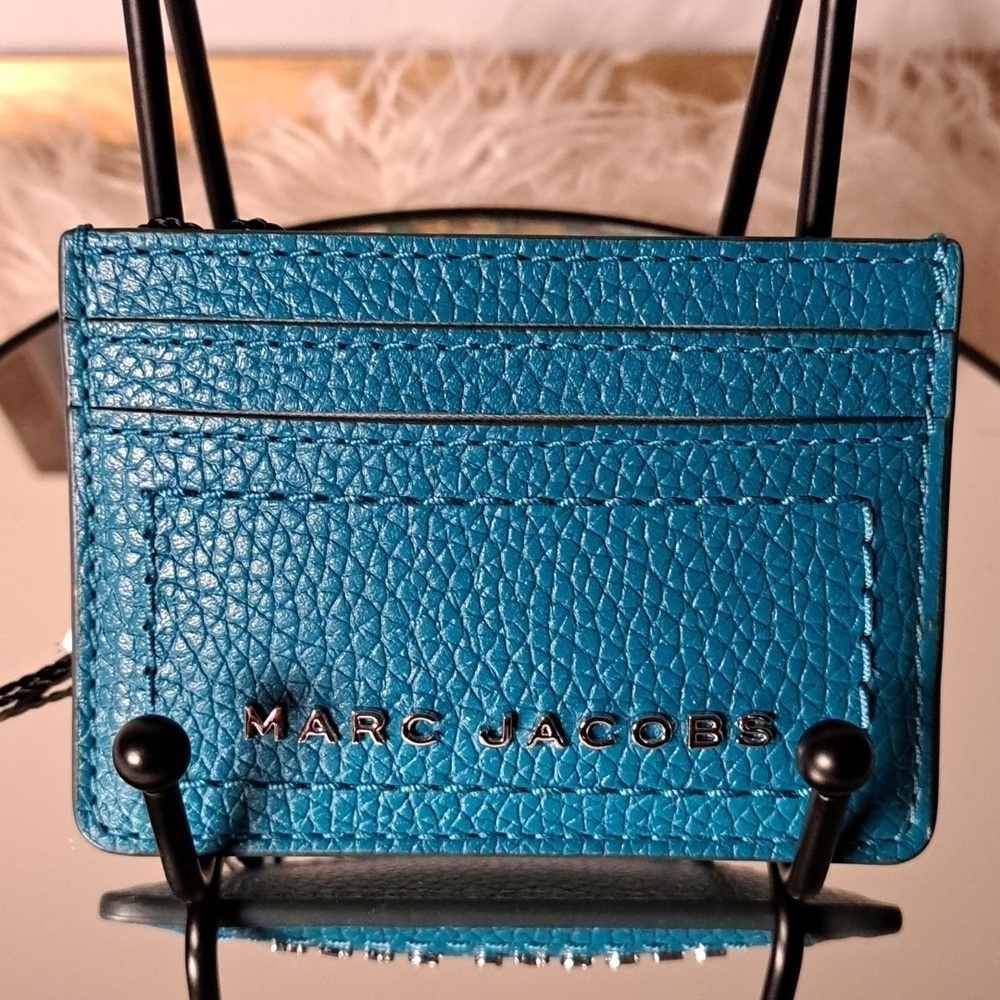 Marc Jacobs NWTs Leather Card Holder